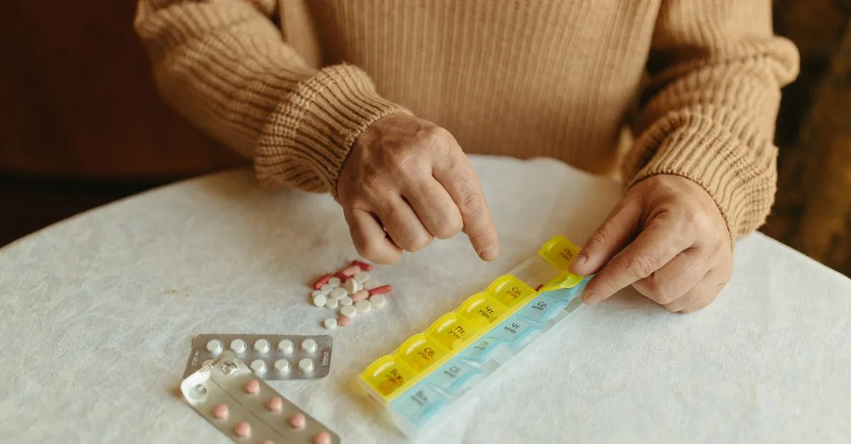 SPD en la farmacia: el pastillero que evita errores en mayores